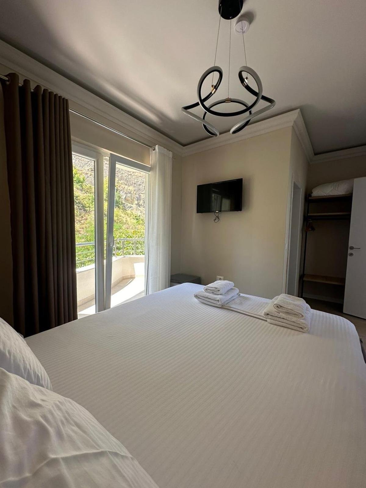 Hotel Demoli Pogradaş Dış mekan fotoğraf