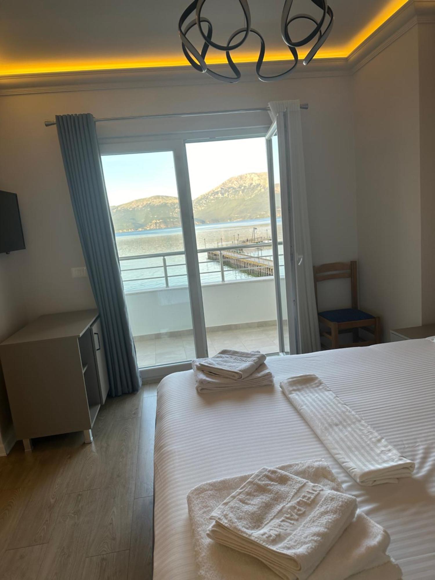 Hotel Demoli Pogradaş Dış mekan fotoğraf