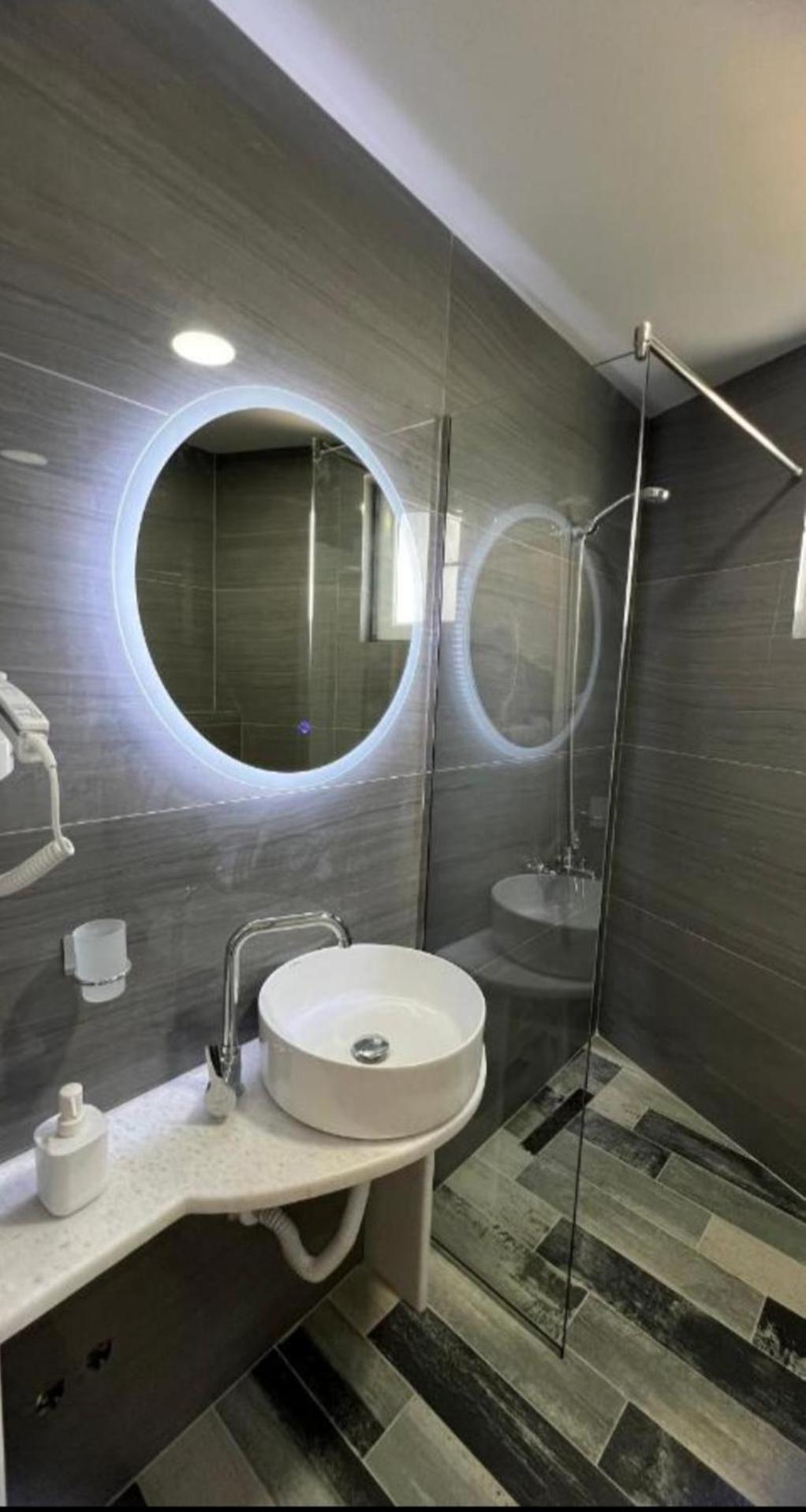 Hotel Demoli Pogradaş Dış mekan fotoğraf