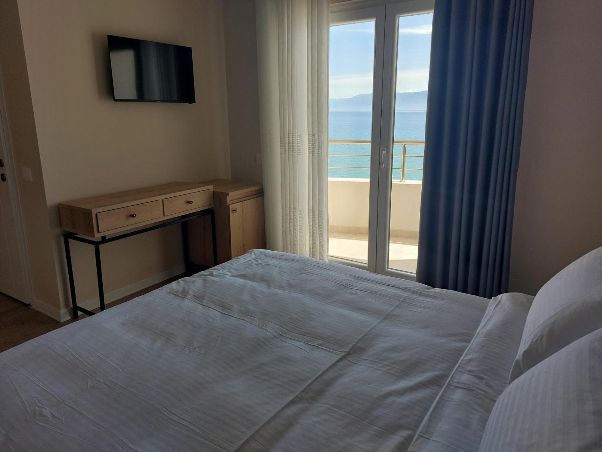 Hotel Demoli Pogradaş Dış mekan fotoğraf