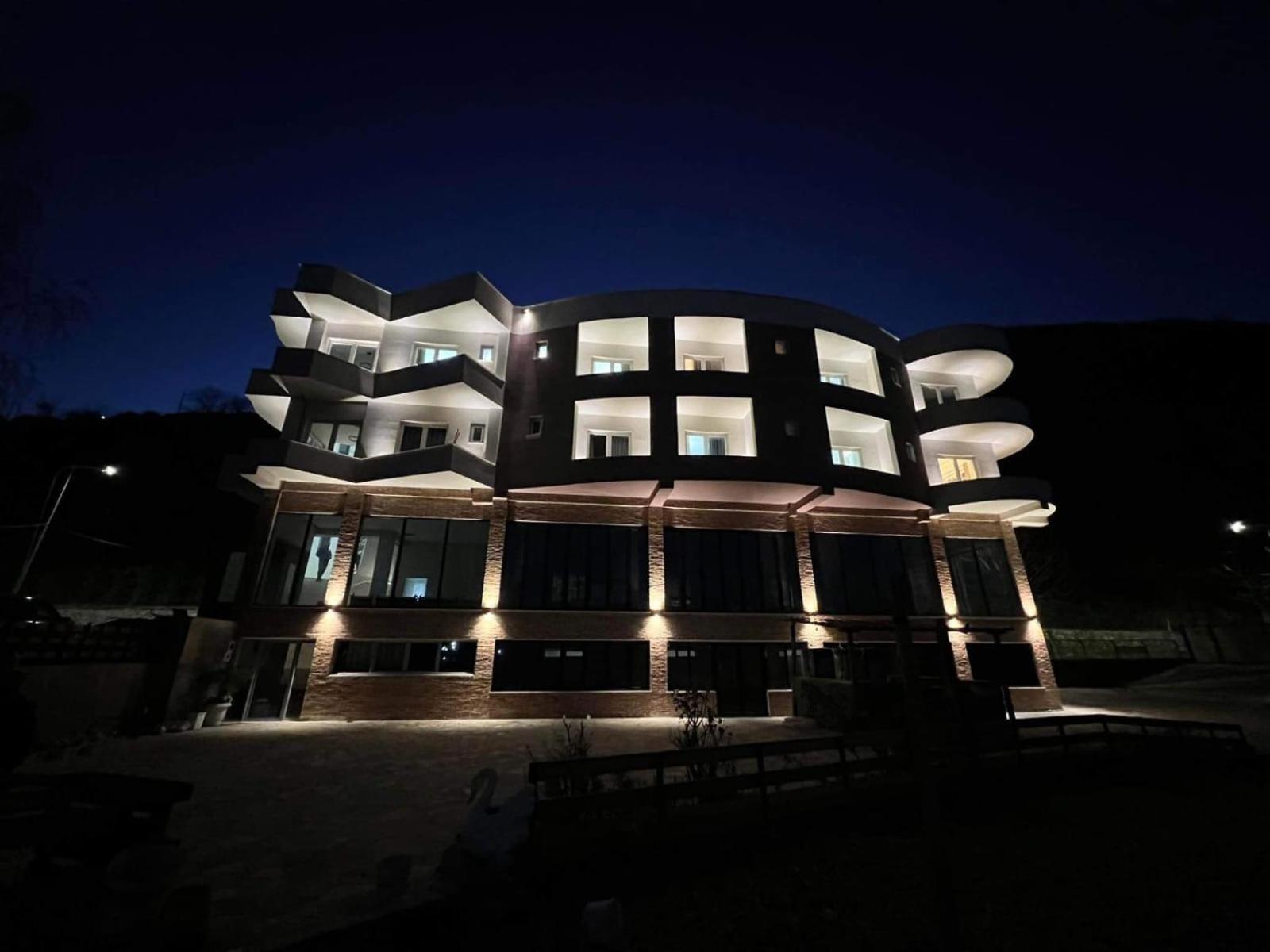 Hotel Demoli Pogradaş Dış mekan fotoğraf